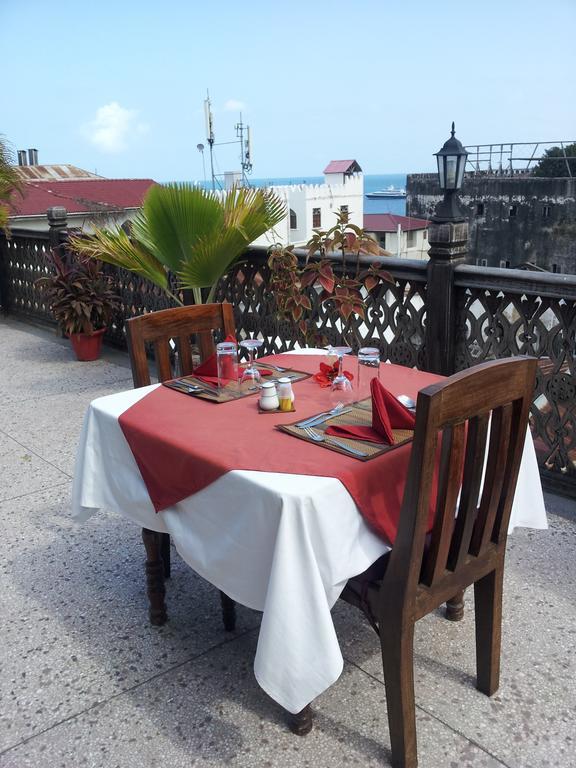 Asmini Palace Hotel Zanzibar Exterior photo
